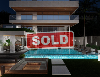 فيلا على البحر